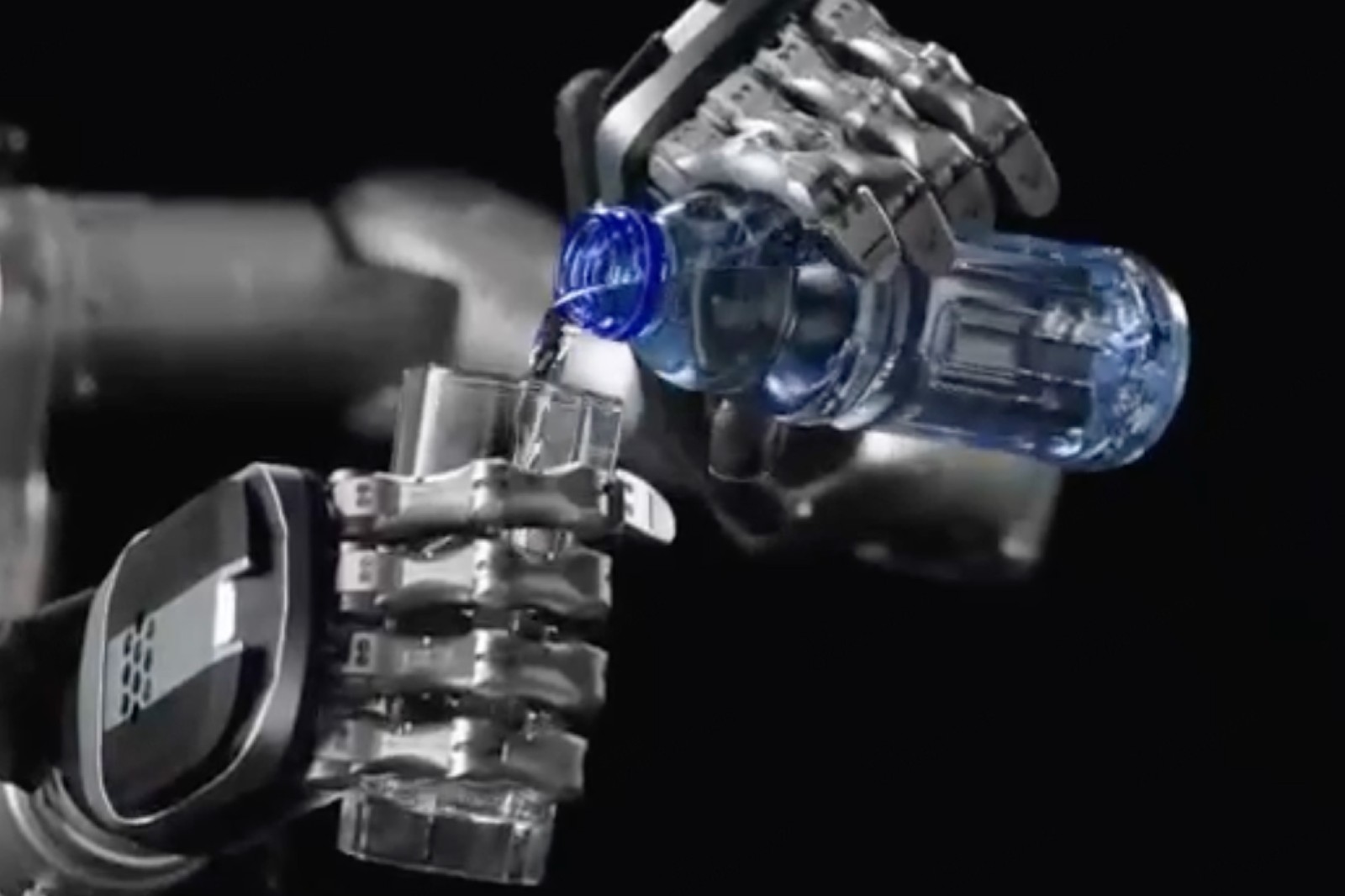 系列解读 | DB多宝视讯灵巧手家族亮相：高自由度的创新突破